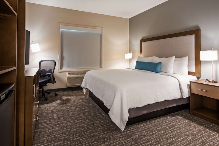 Room 15 of 26
