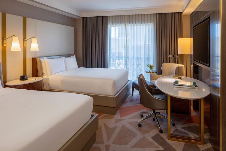 Hotel Crescent Court