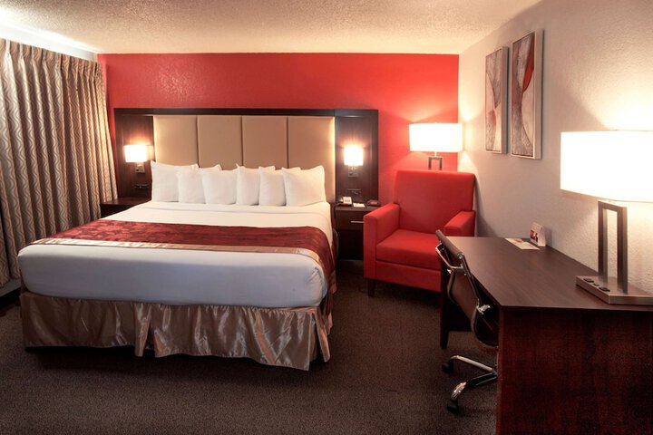 Ramada by Wyndham Keystone Near Mt. Rushmore