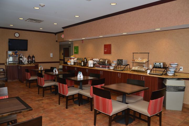 Breakfast/Coffee Service 58 of 68