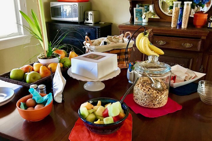 Breakfast/Coffee Service 51 of 75