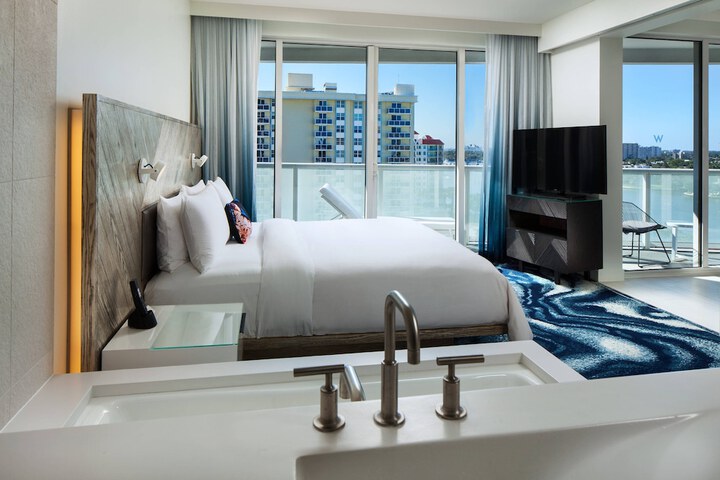 Room 40 of 127