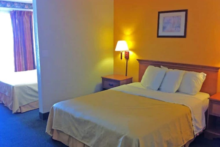 Room 15 of 41