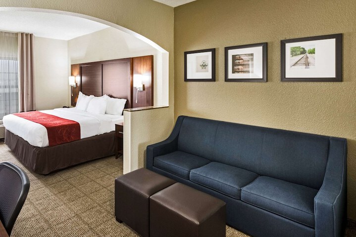Room 40 of 68