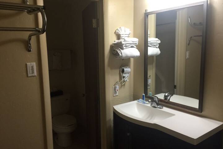 Room 26 of 59