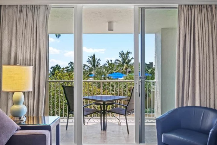 Marco Beach Ocean Suites
