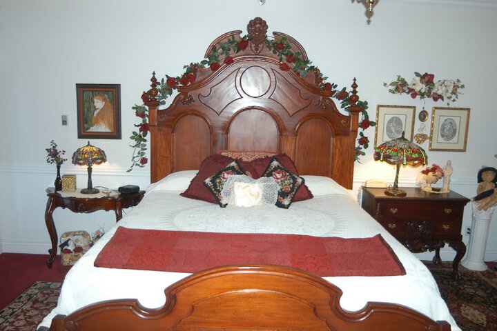 Room 96 of 171
