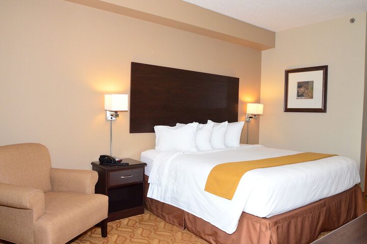 Room 42 of 48