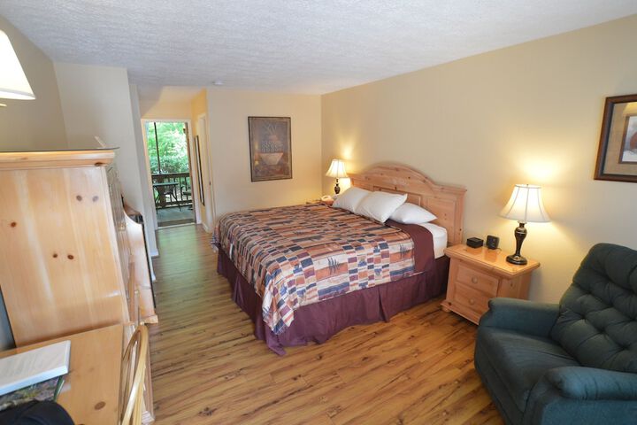 Jonathan Creek Inn
