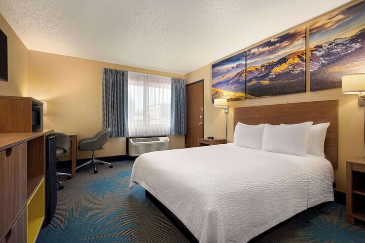 Days Inn by Wyndham Carbondale