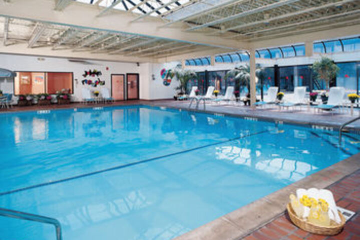 Ramada by Wyndham Buffalo Downtown