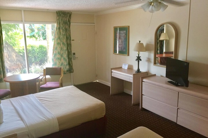 Room 38 of 51