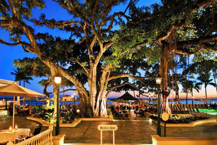 Moana Surfrider a Westin Resort & Spa, Waikiki Beach