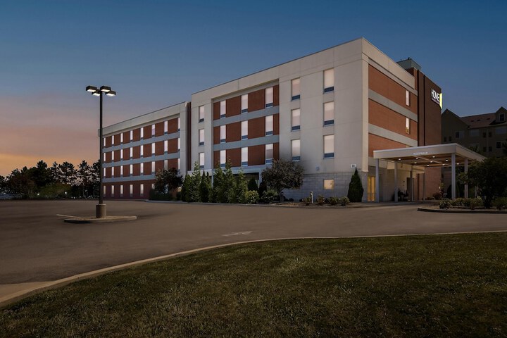 Home2 Suites by Hilton Youngstown West / Austintown