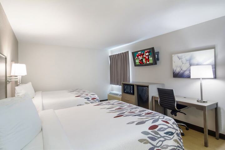 Room 34 of 35