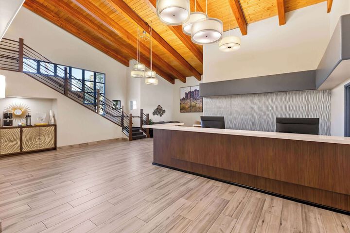 Hotel Interior 14 of 65