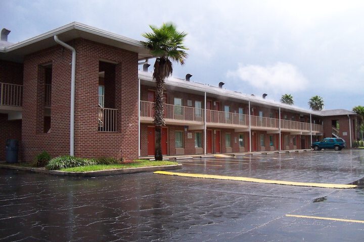 Hotel 1 of 23