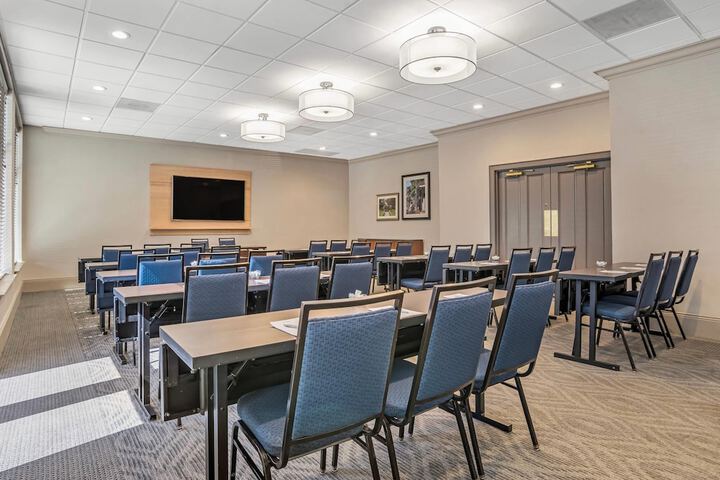 Country Inn & Suites by Radisson Metairie (New Orleans), LA