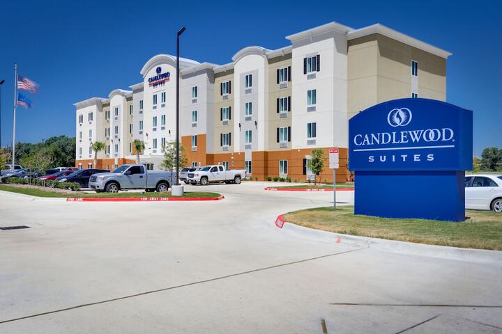 Candlewood Suites College Station at University by IHG