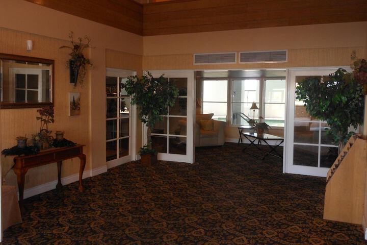 Hotel Interior 10 of 34