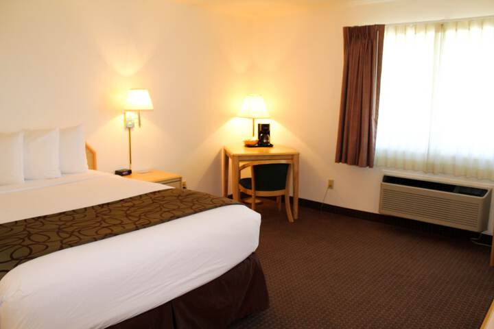 Room 14 of 73