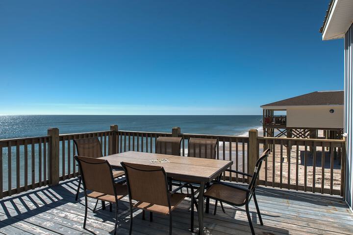 Awake on the Gulf - Gulf Front! Gaze Up at the Stars From Your Large Deck While Listening To The Waves Crash. 4 Bedroom Home by RedAwning