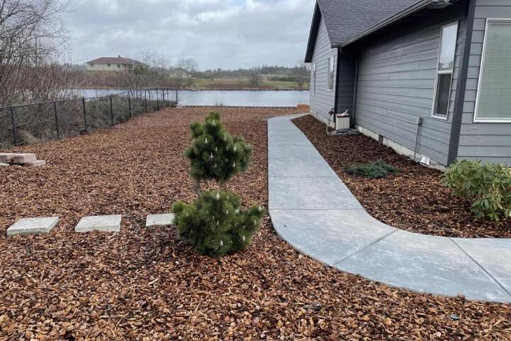 Gearhart Lakefront Vacation Rental