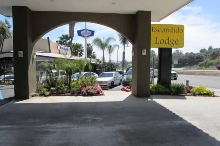 Escondido Lodge