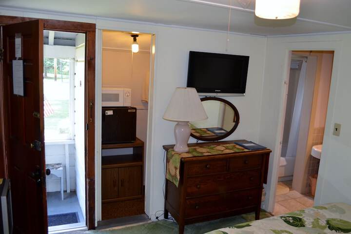 Chamber Lane Motel