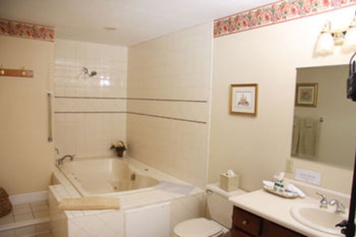 Brightwood Inn