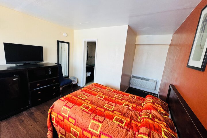 Room 20 of 84