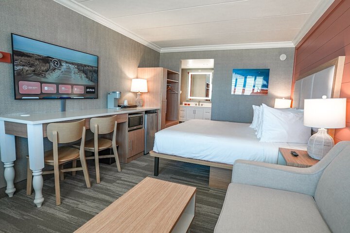 Room 11 of 39