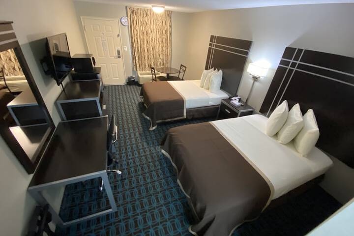 Room 41 of 68