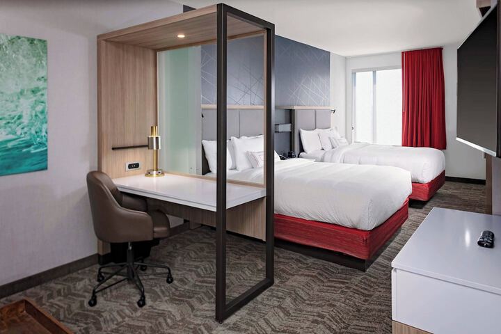 Room 12 of 24