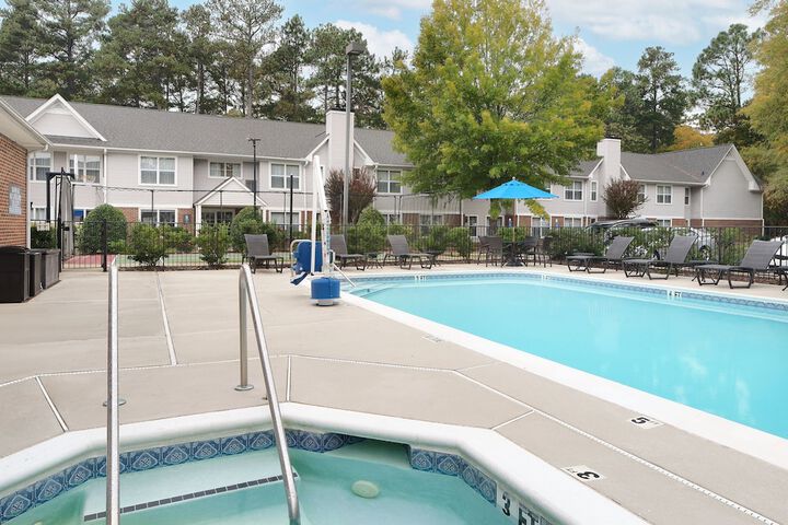 Pool 5 of 49