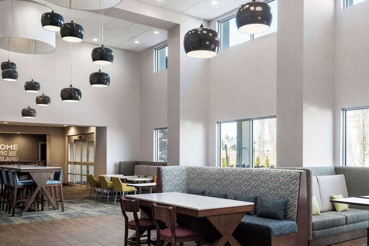 Hampton Inn Redmond Bend Airport OR