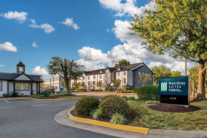 MainStay Suites Sterling near Dulles Town Center