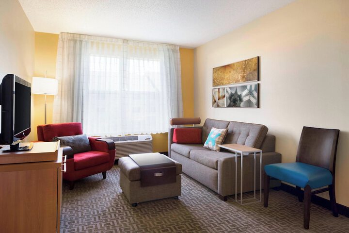 Room 17 of 24