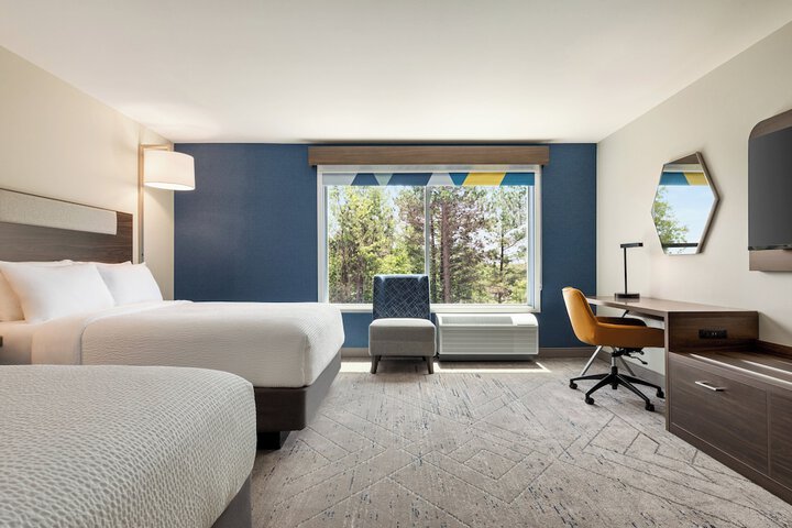 Holiday Inn Express and Suites Rhinelander by IHG