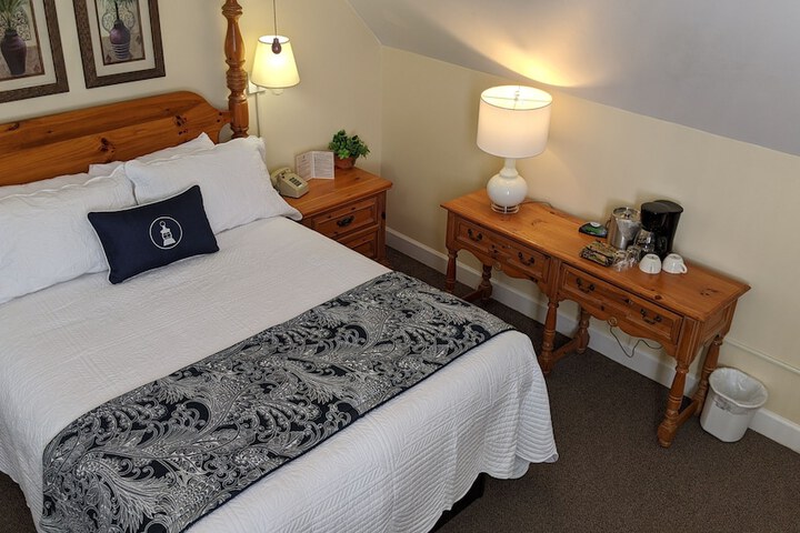 Room 26 of 36