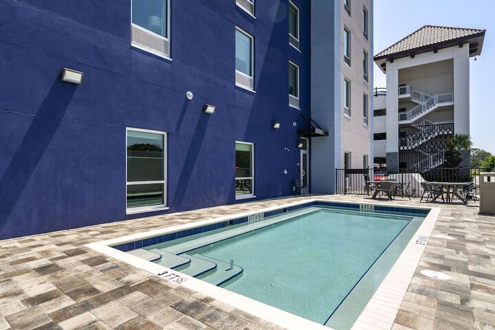 Comfort Inn & Suites New Port Richey Downtown District