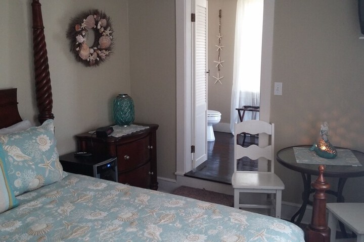 Island Guest House B & B
