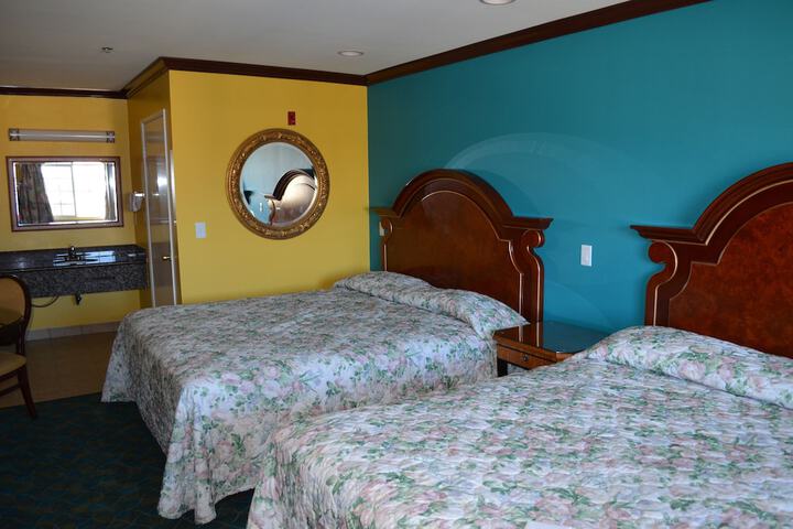 Room 19 of 33