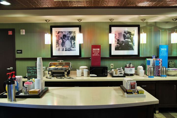 Breakfast/Coffee Service 36 of 41
