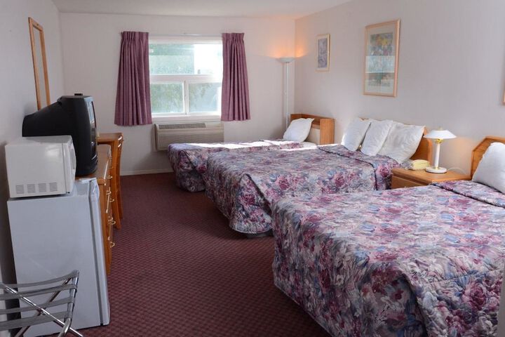 Room 12 of 38