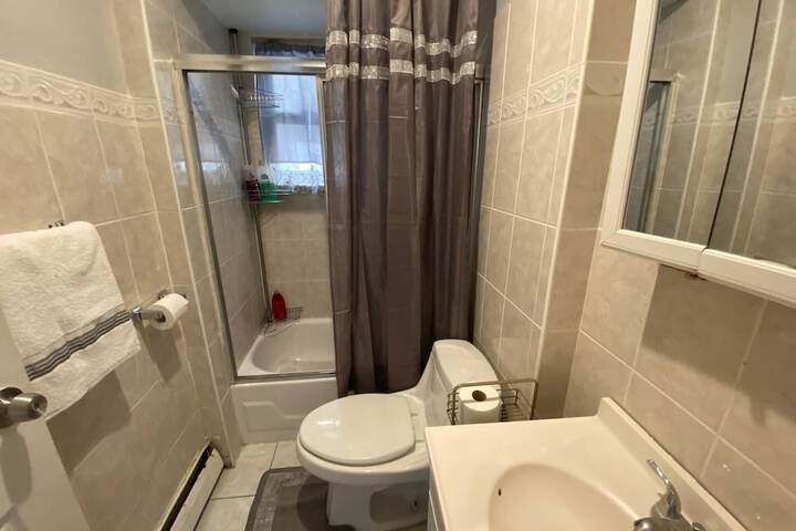 1 Lovely 2 Bedrooms Rental in West New York Nj