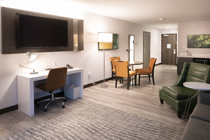 Cambria Hotel Shelby Township - Detroit Utica