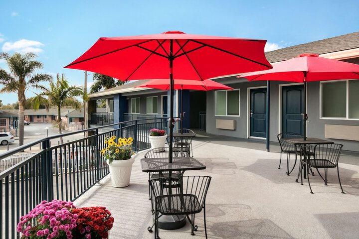 Terrace/Patio 28 of 31