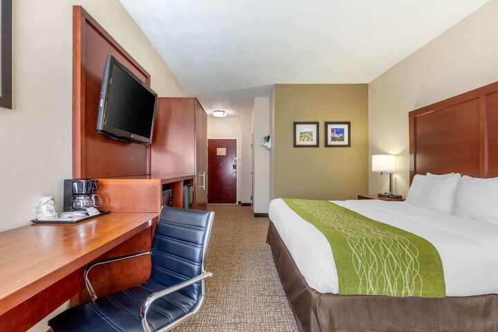 Room 12 of 46