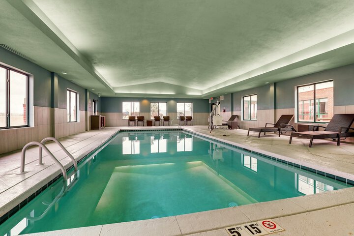 Pool 13 of 71